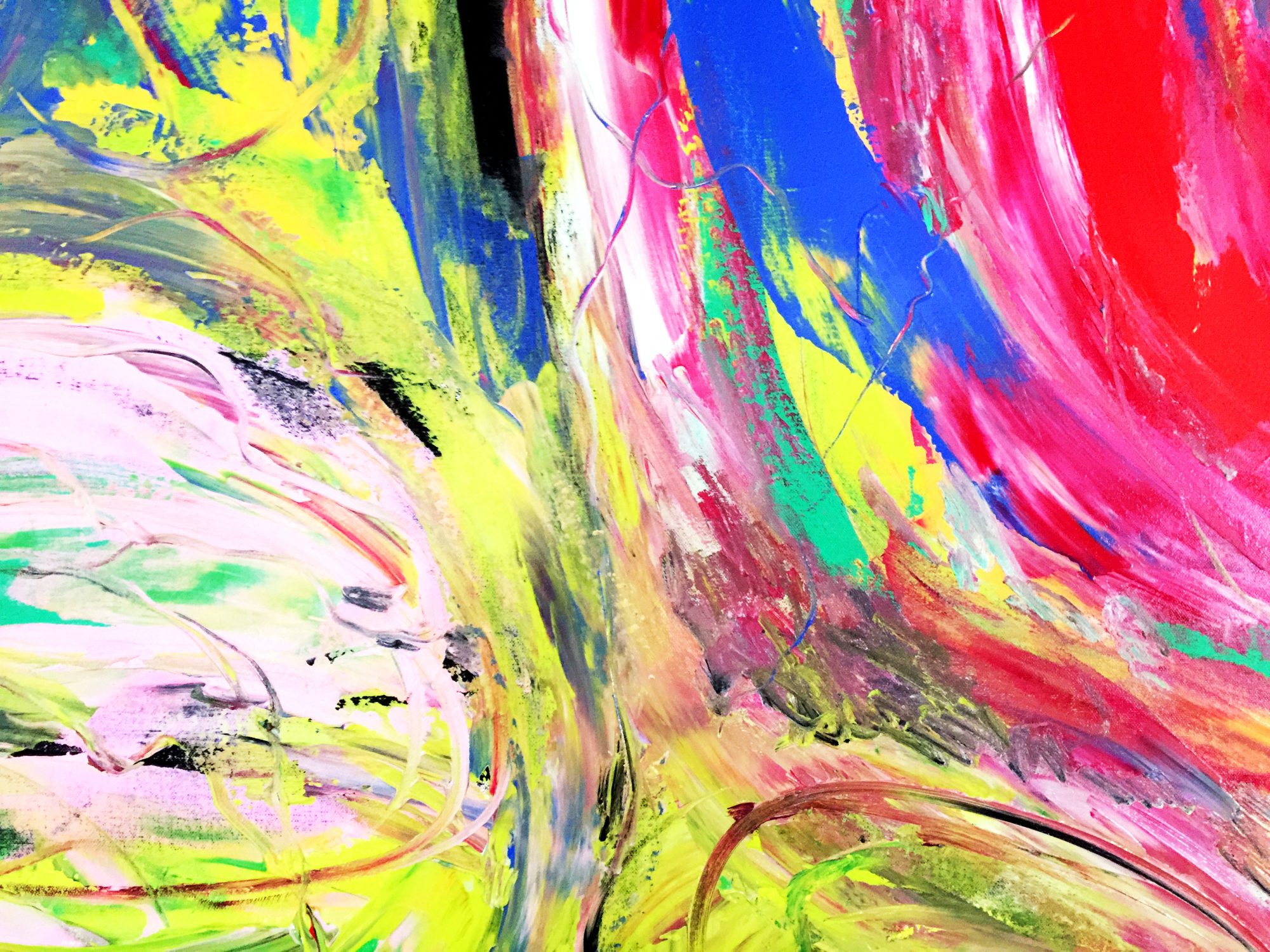 non-circular-feeling-closeup4