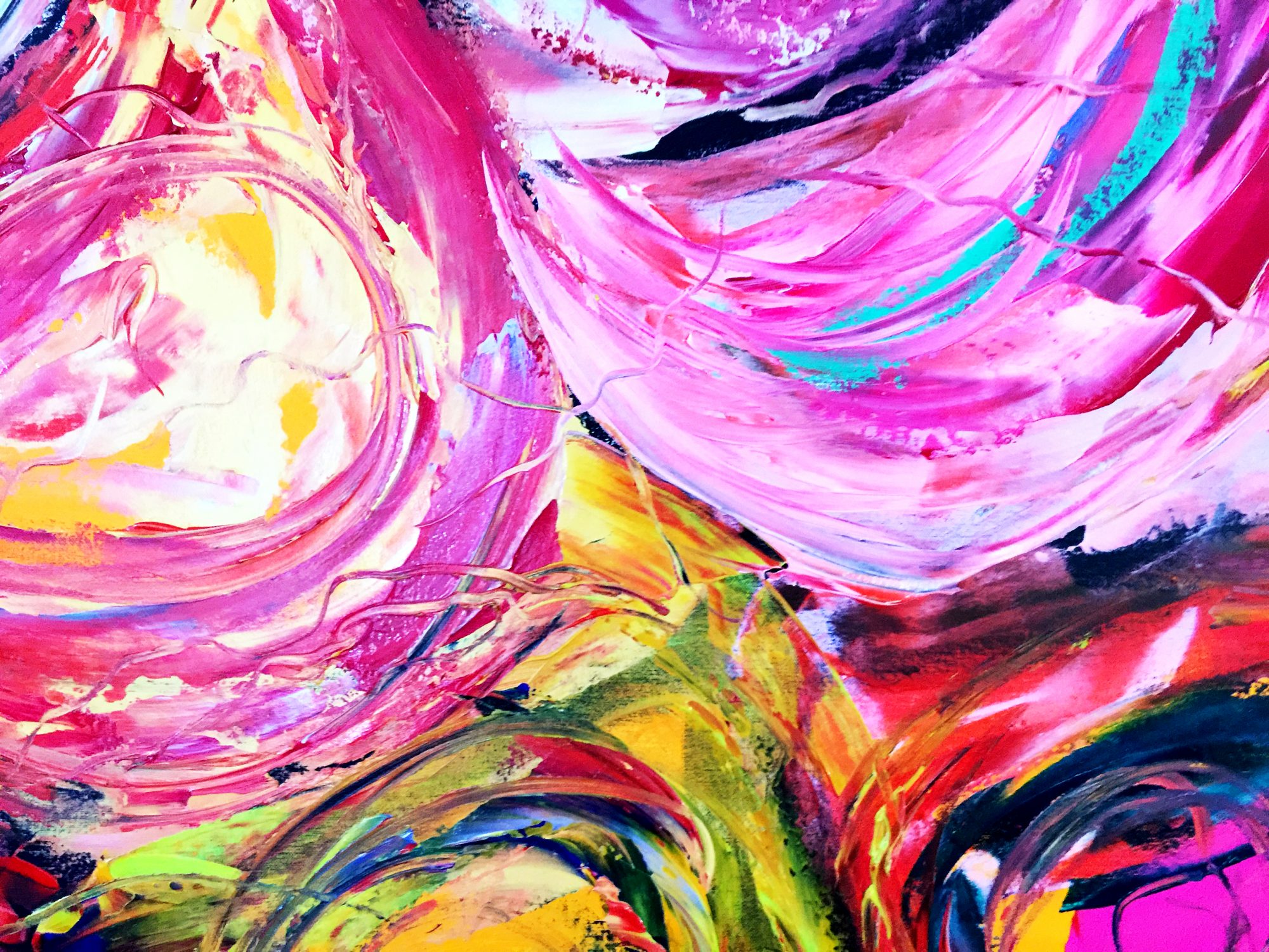 non-circular-feeling-closeup5