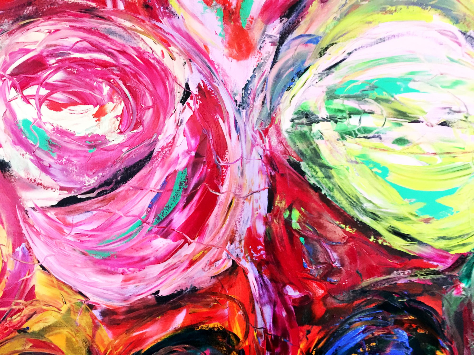 non-circular-feeling-closeup8