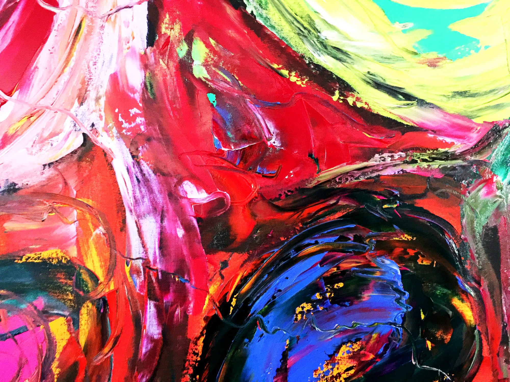 non-circular-feeling-closeup9