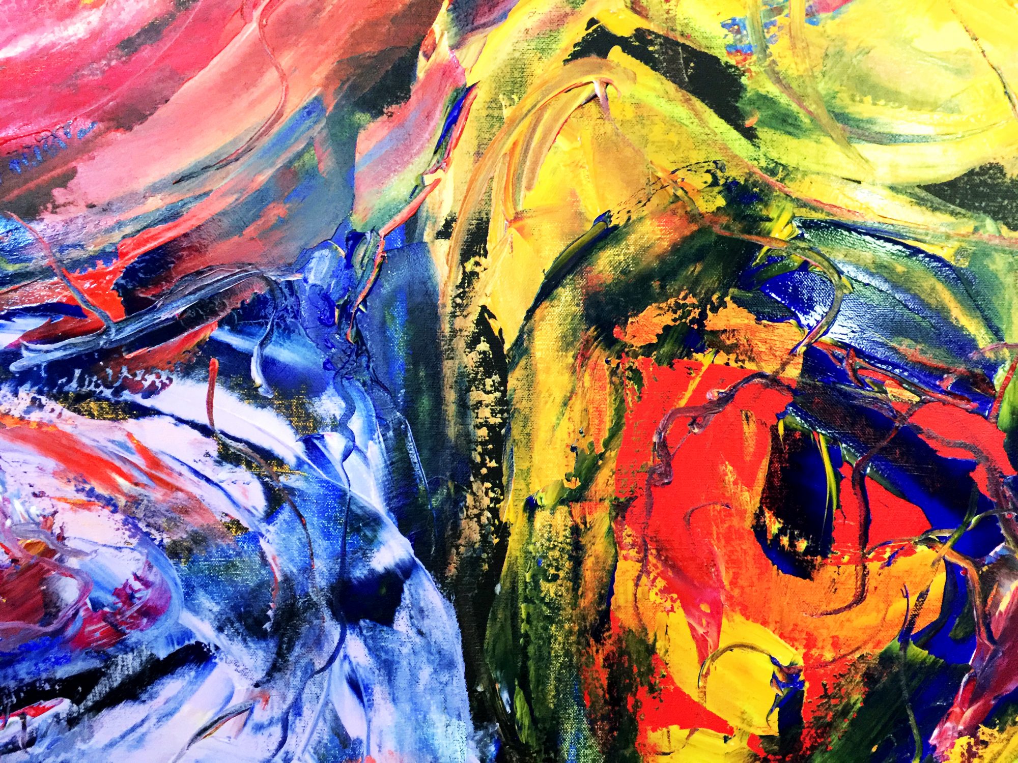 non-circular-feeling-closeup11