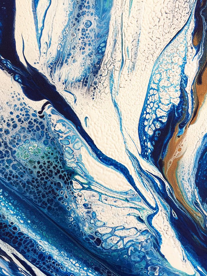 alternate-directions-close-up-e