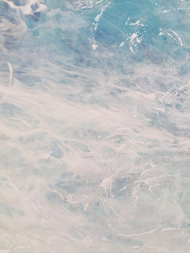 sea-fog-to-shore-close-up-a