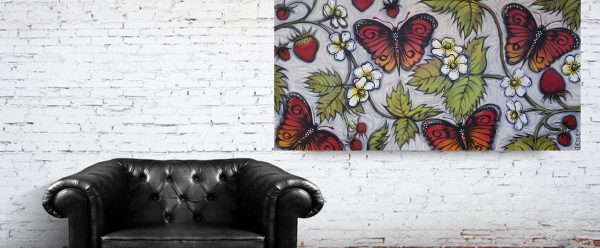 Strawberries & Queens Interior 6