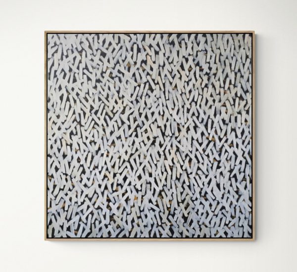 Console Table And Solid Wood Pedestal In Hallway (6)