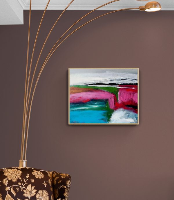 Traditional Armchairs In Family Room (2)