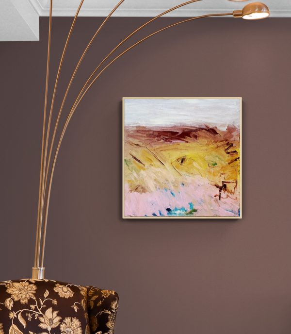 Traditional Armchairs In Family Room (3)