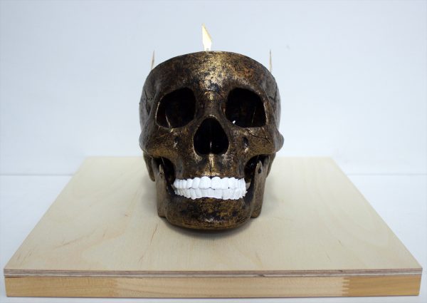 Most Middle Aged Kings Get Their Hair Cut Off