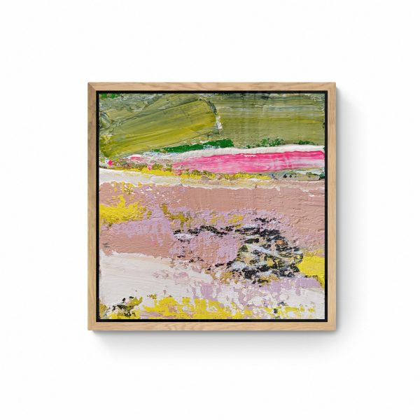 Clean And Simple Room (38)