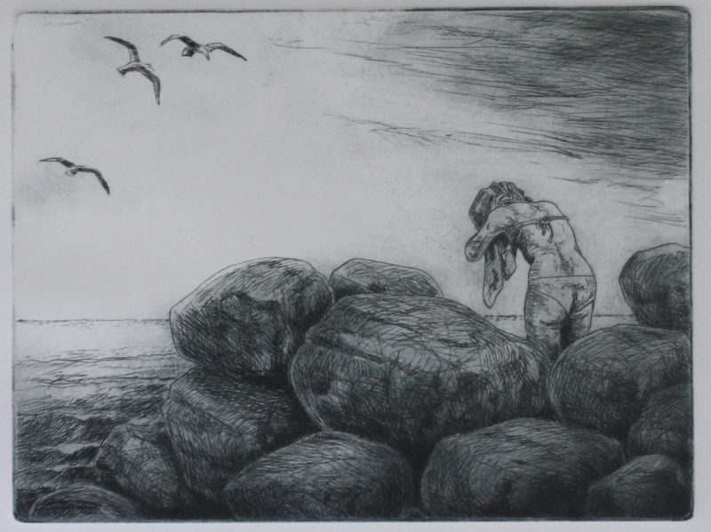 Drying hair at the rock wall