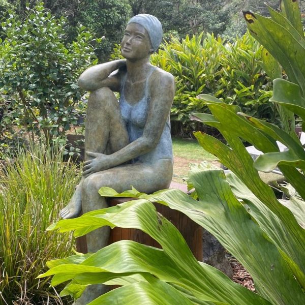 Mela Cooke Sculpture Art Just Paused ( Side) (1)