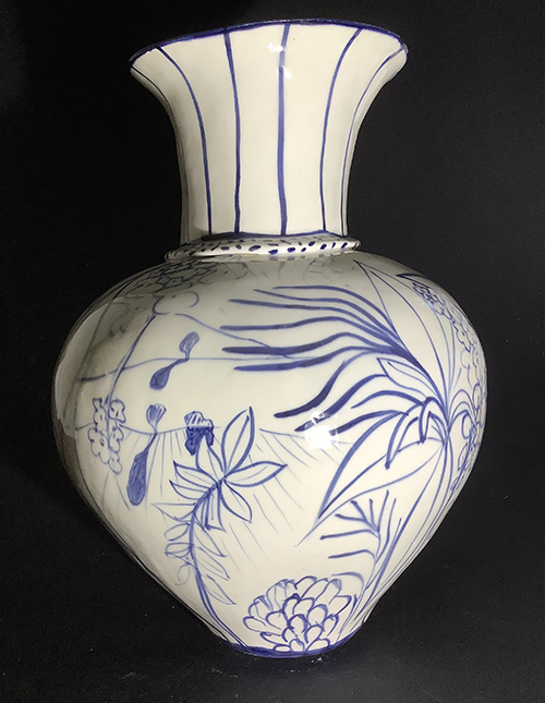 Australian Wildflower Landscape Vase (Delft Blue)