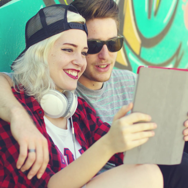 7 Tips For Buying Art Online Art Lovers Australia Is It Safe Buying Art Online