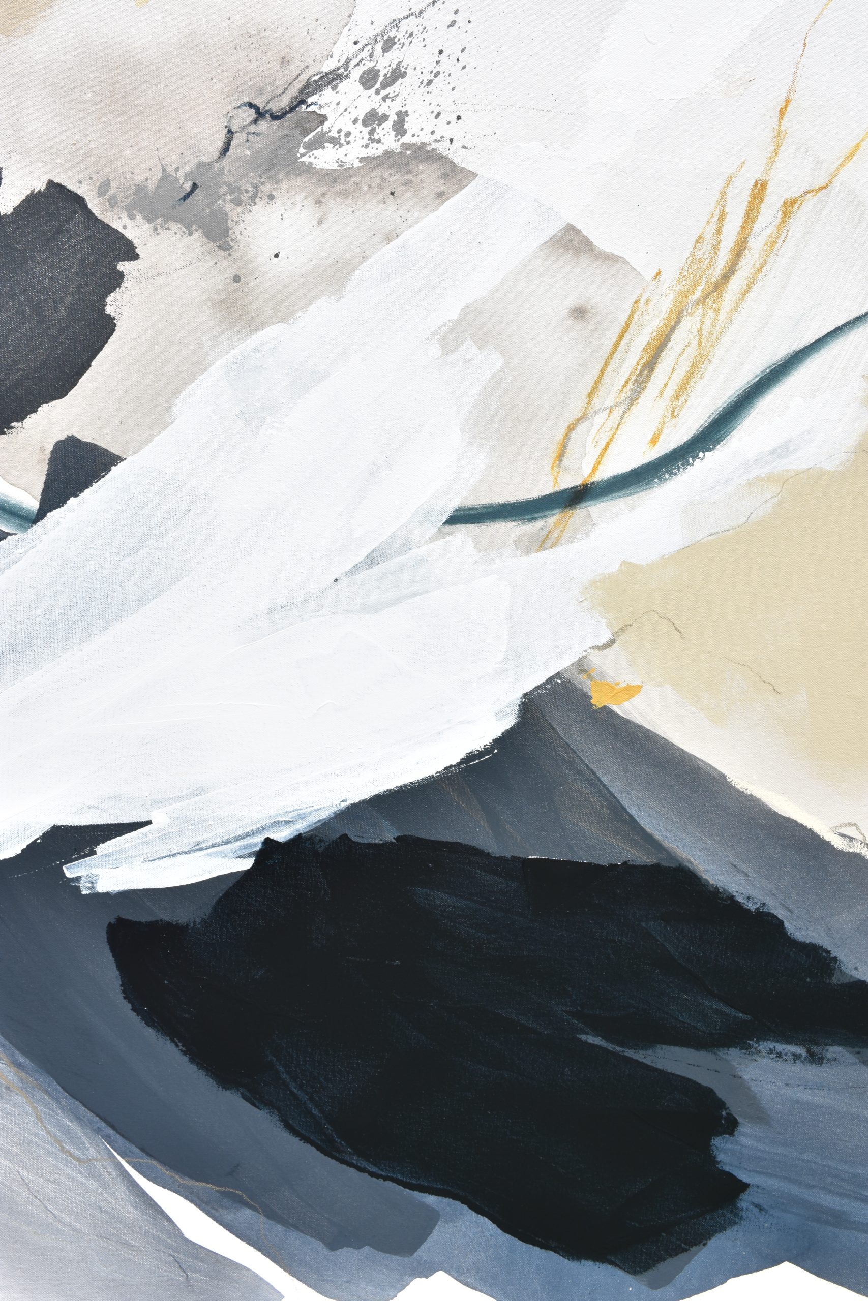 Julia Chuquis Night Explorer 250x150 Close1