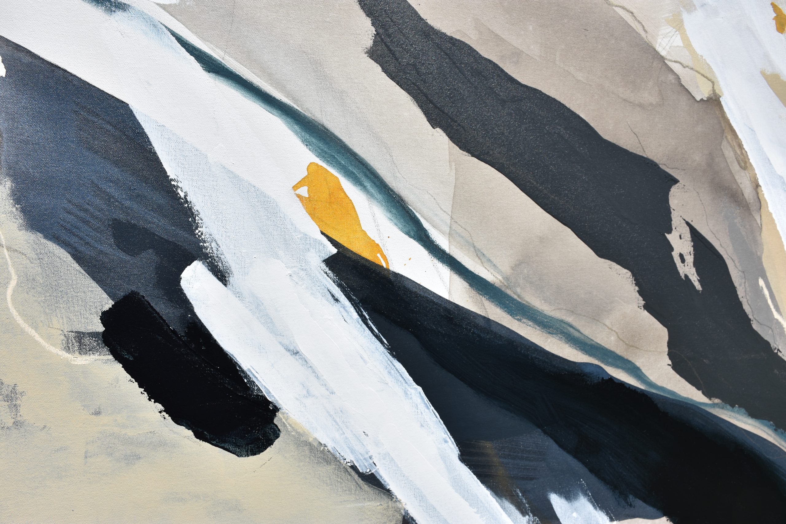 Julia Chuquis Night Explorer 250x150 Close4