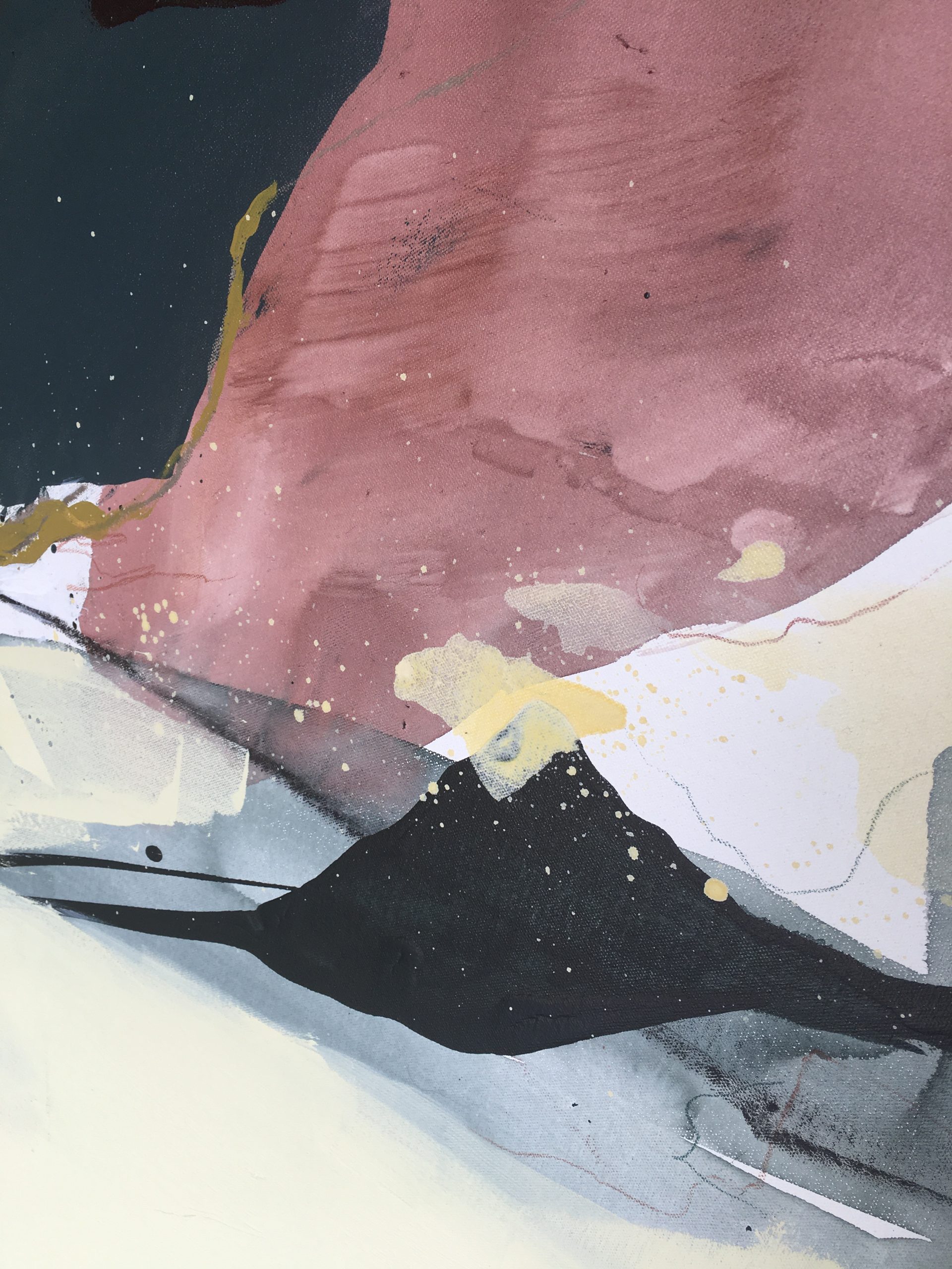 Julia Chuquis Burst Of Creation 200x150 Close1