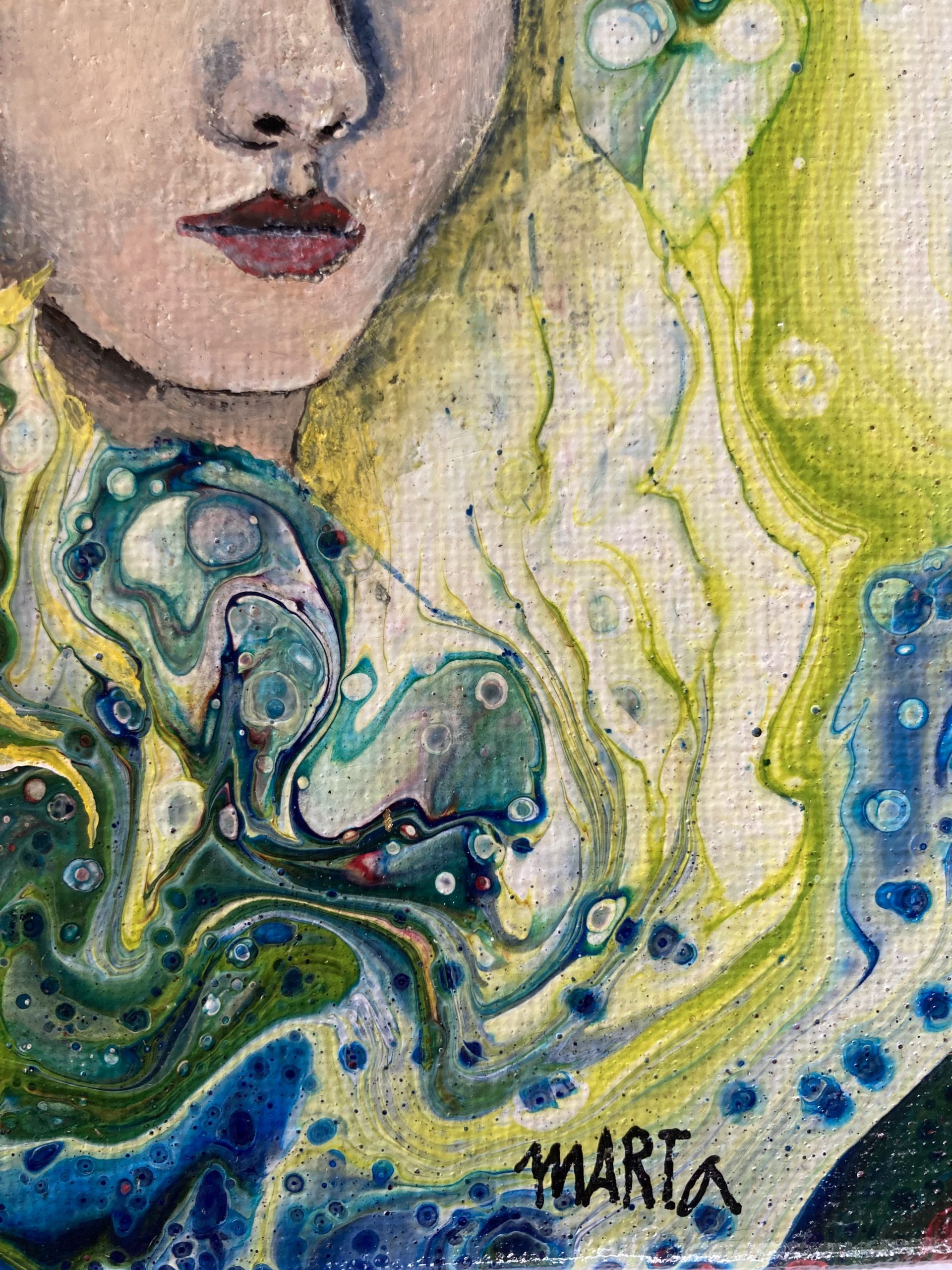 47. Golden Hair Signature