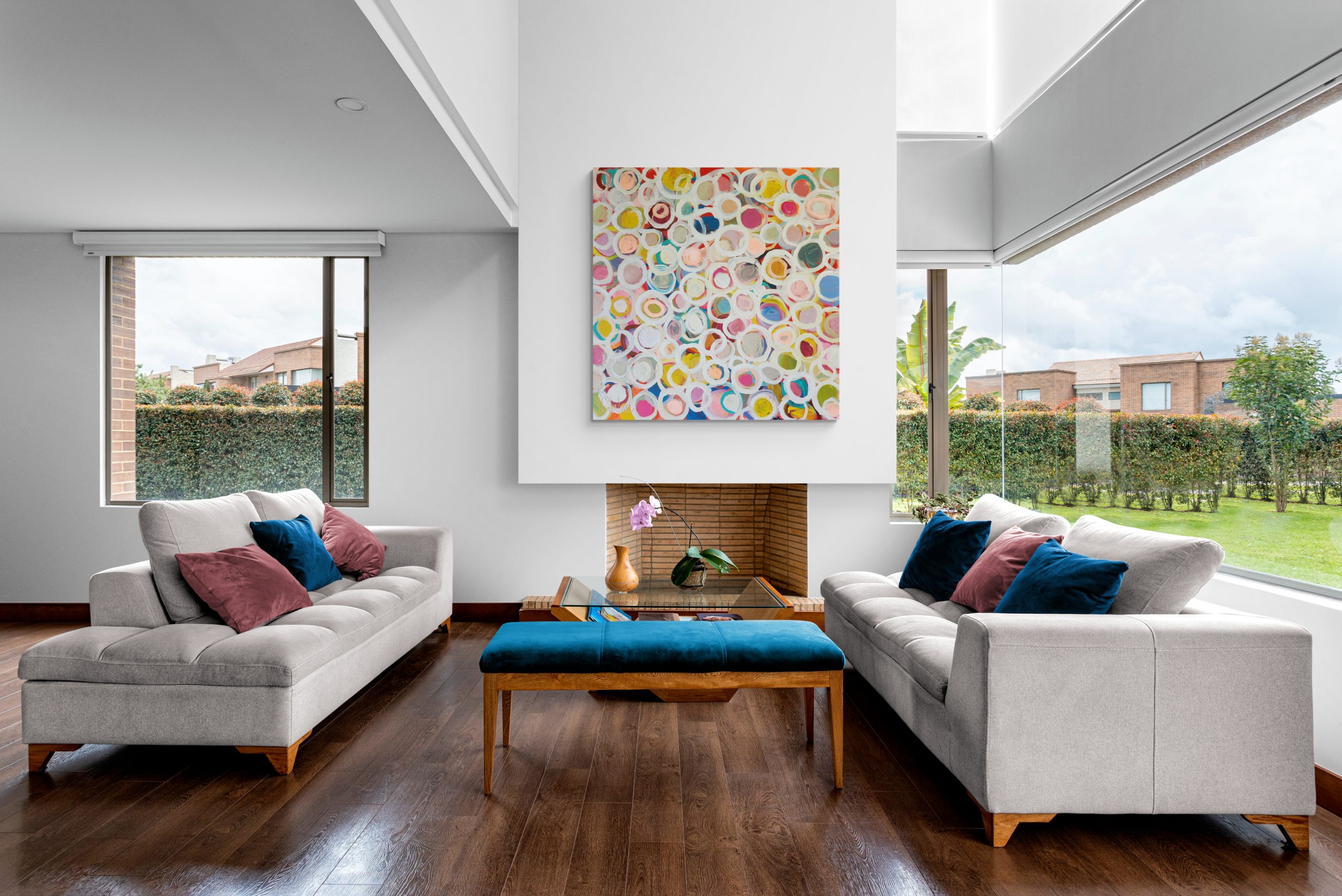 Comfy Living Room With Garden Views (9)