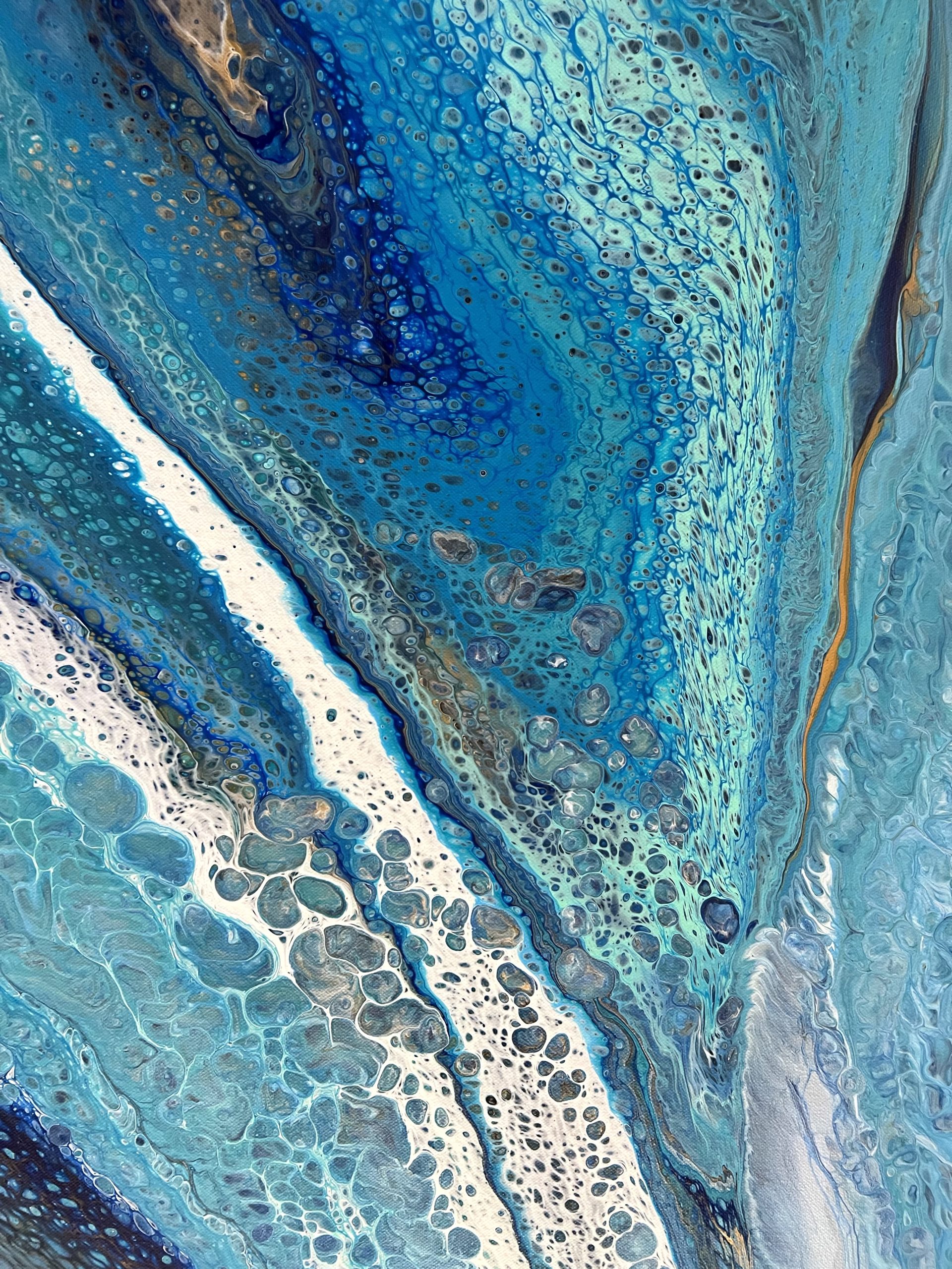 27cb0417 Cd0f 4665 A851 D9588582d4f2