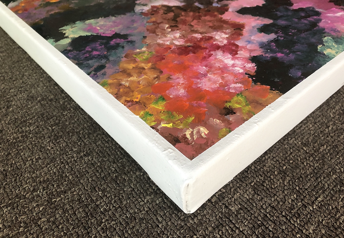 Floral Abstract Corner Lr