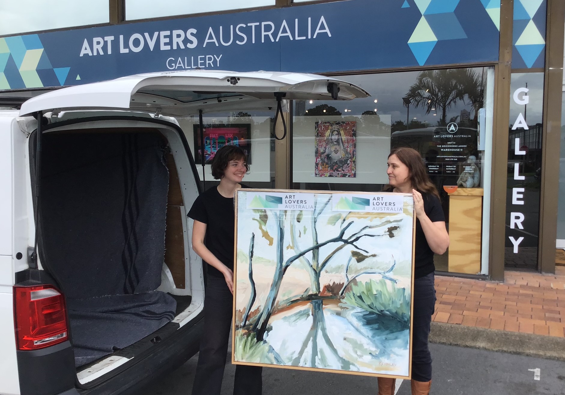 Art On Selling House 2023