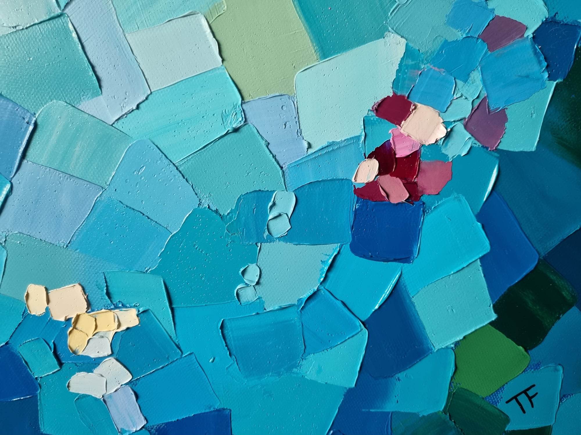 09333859 C016 472b A385 0395fdca9cb4