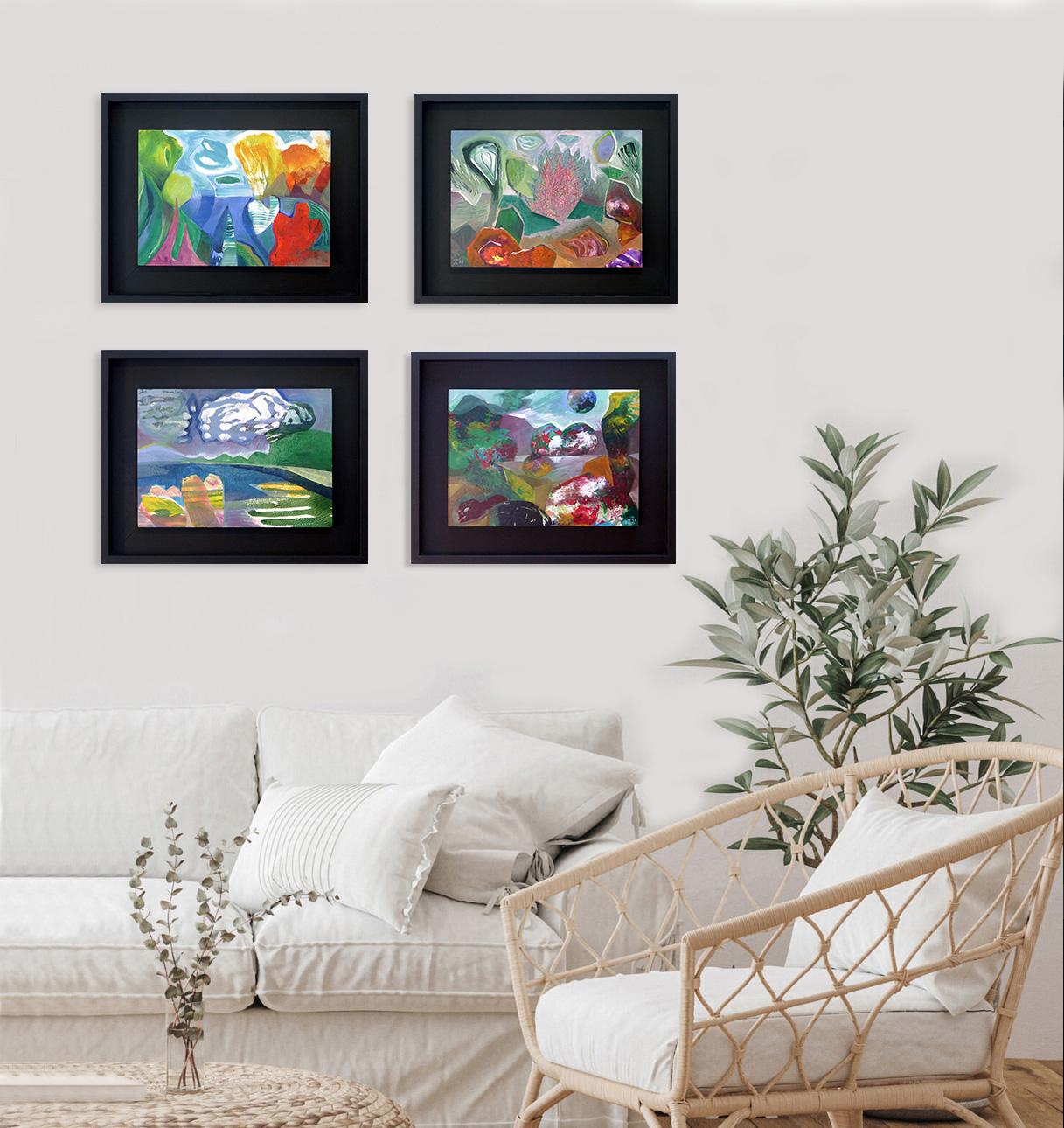 Four Black Frames Interior