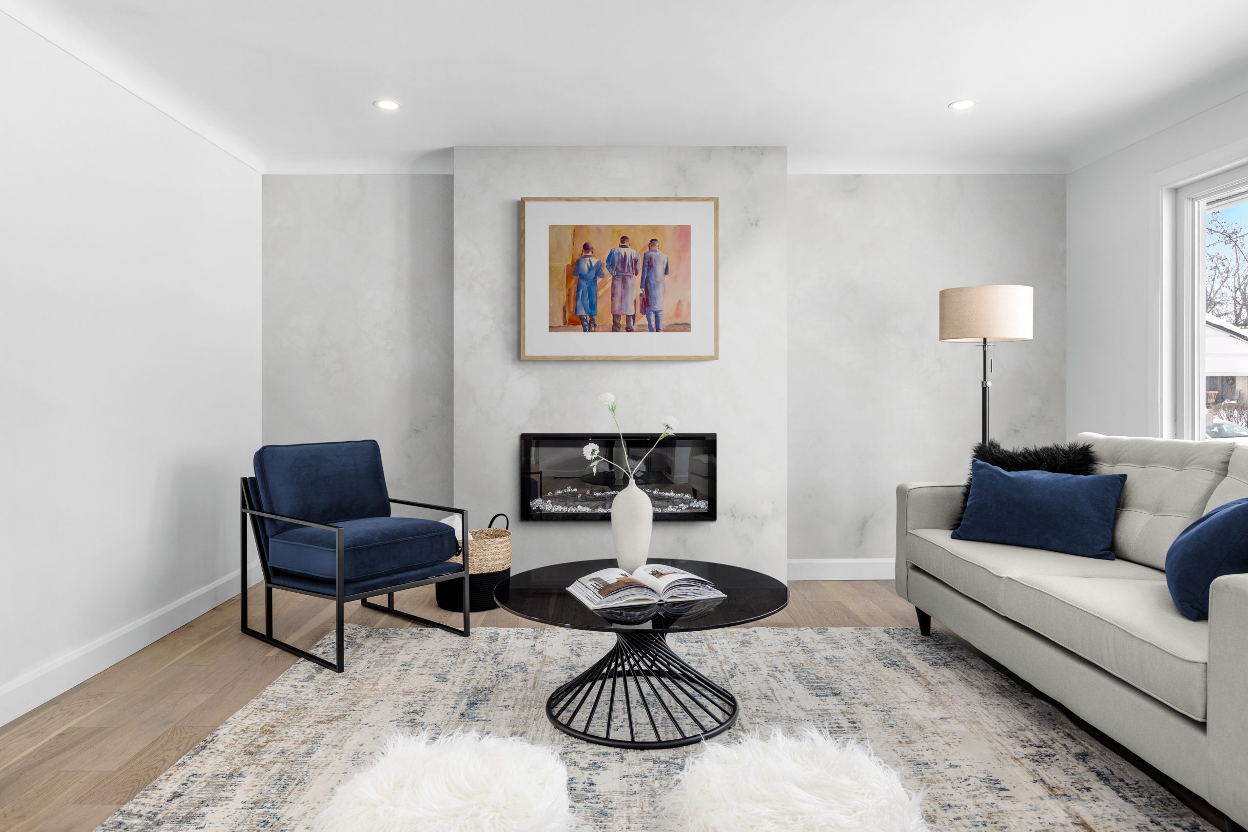 Comfy Modern Living Room With Fireplace(5)