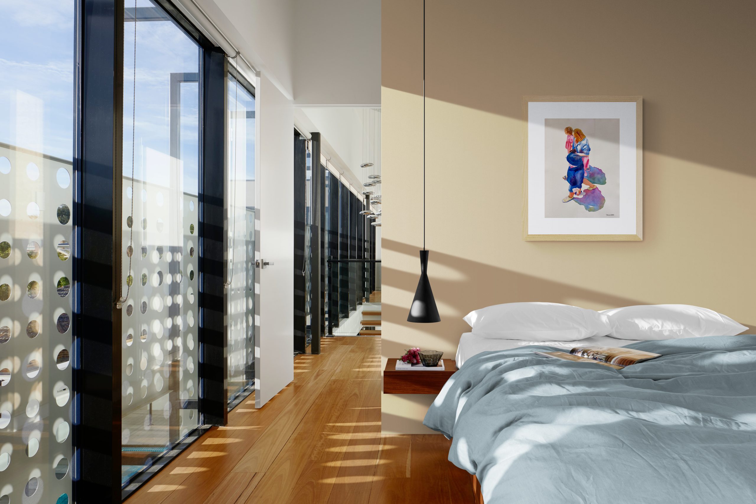 Stylish Apartment Bedroom With Large Windows(6)