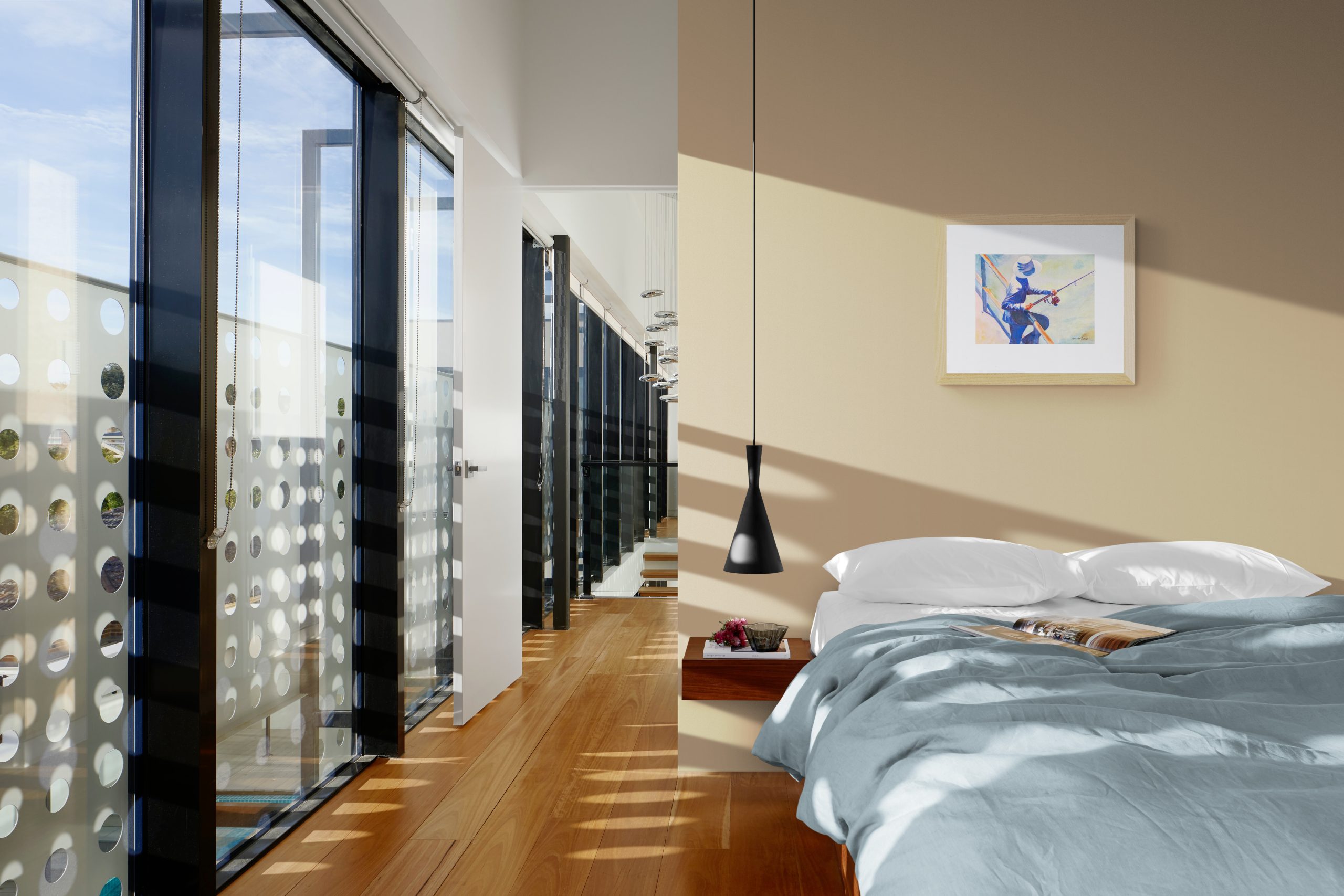 Stylish Apartment Bedroom With Large Windows(12)