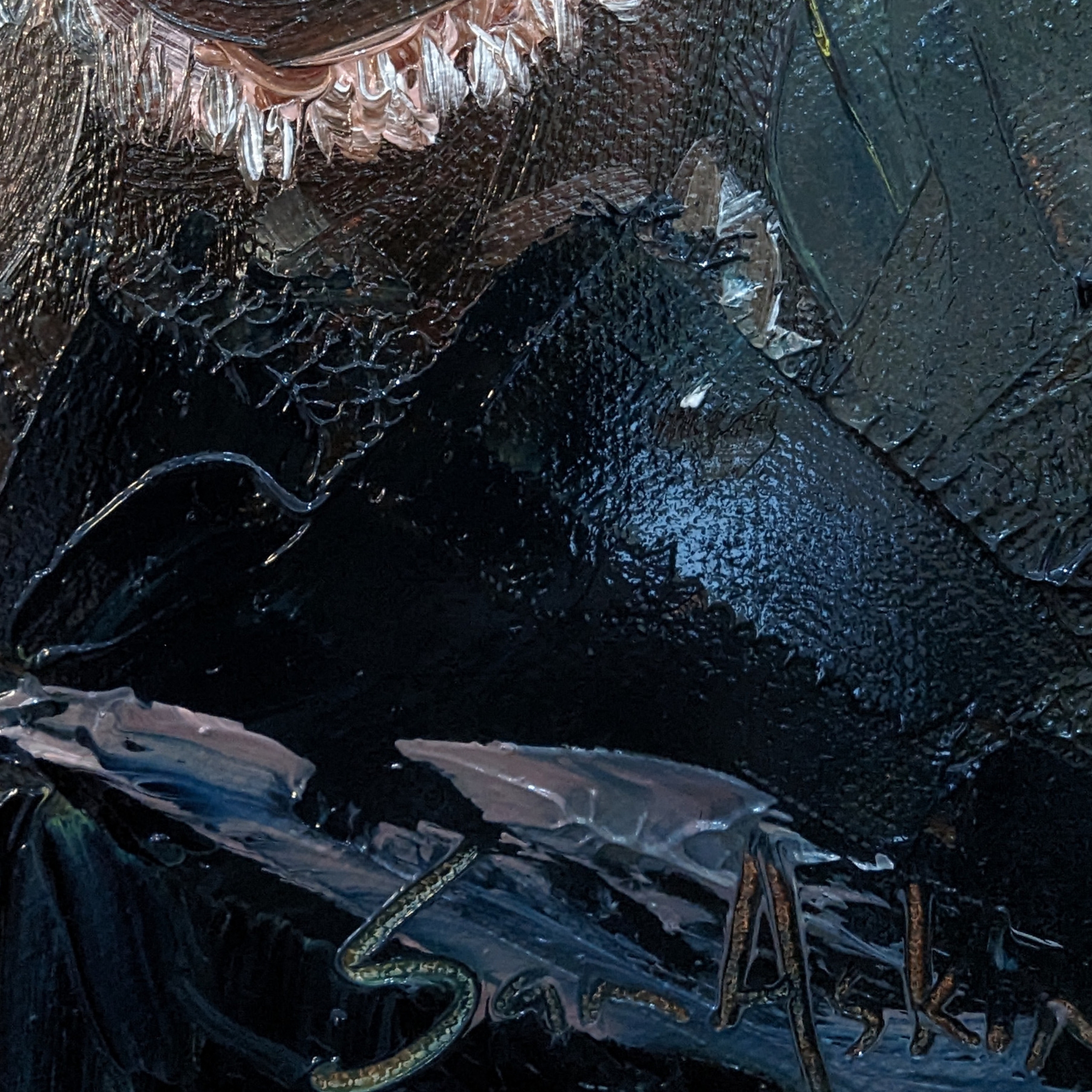 Sam Askin The Moo Dy Cow Neck