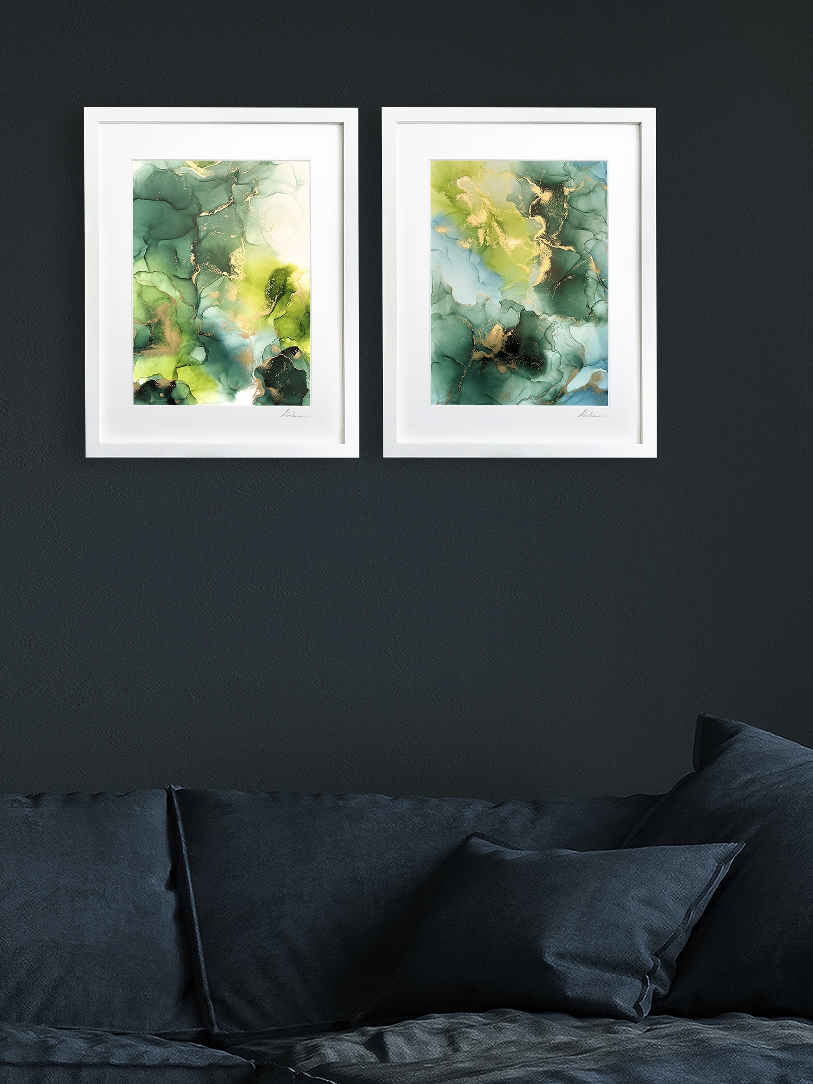 Luxury,restroom,with,gray,sofa,,city,view,and,blank,poster