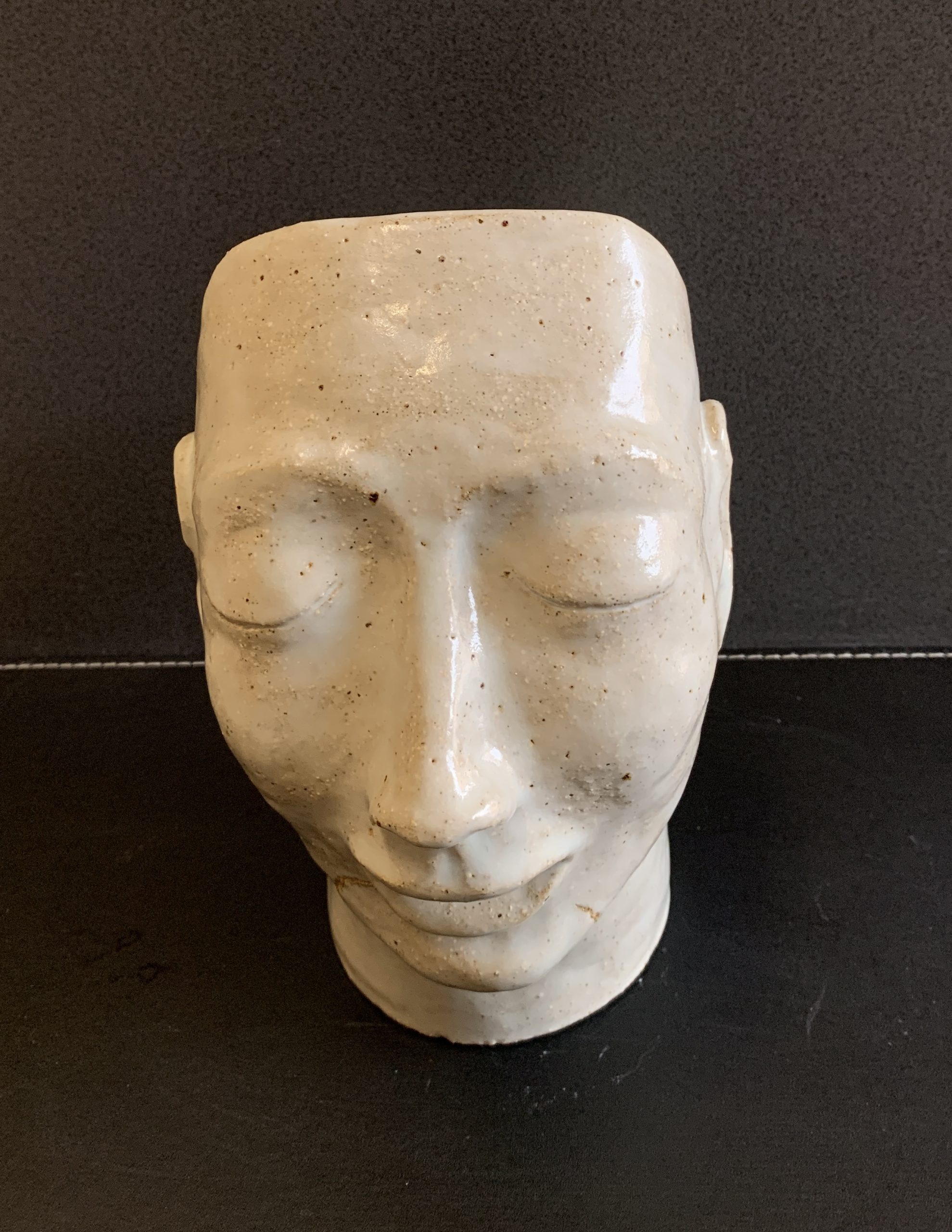 Kim Rees Headway Sculpture Grey Bg 3