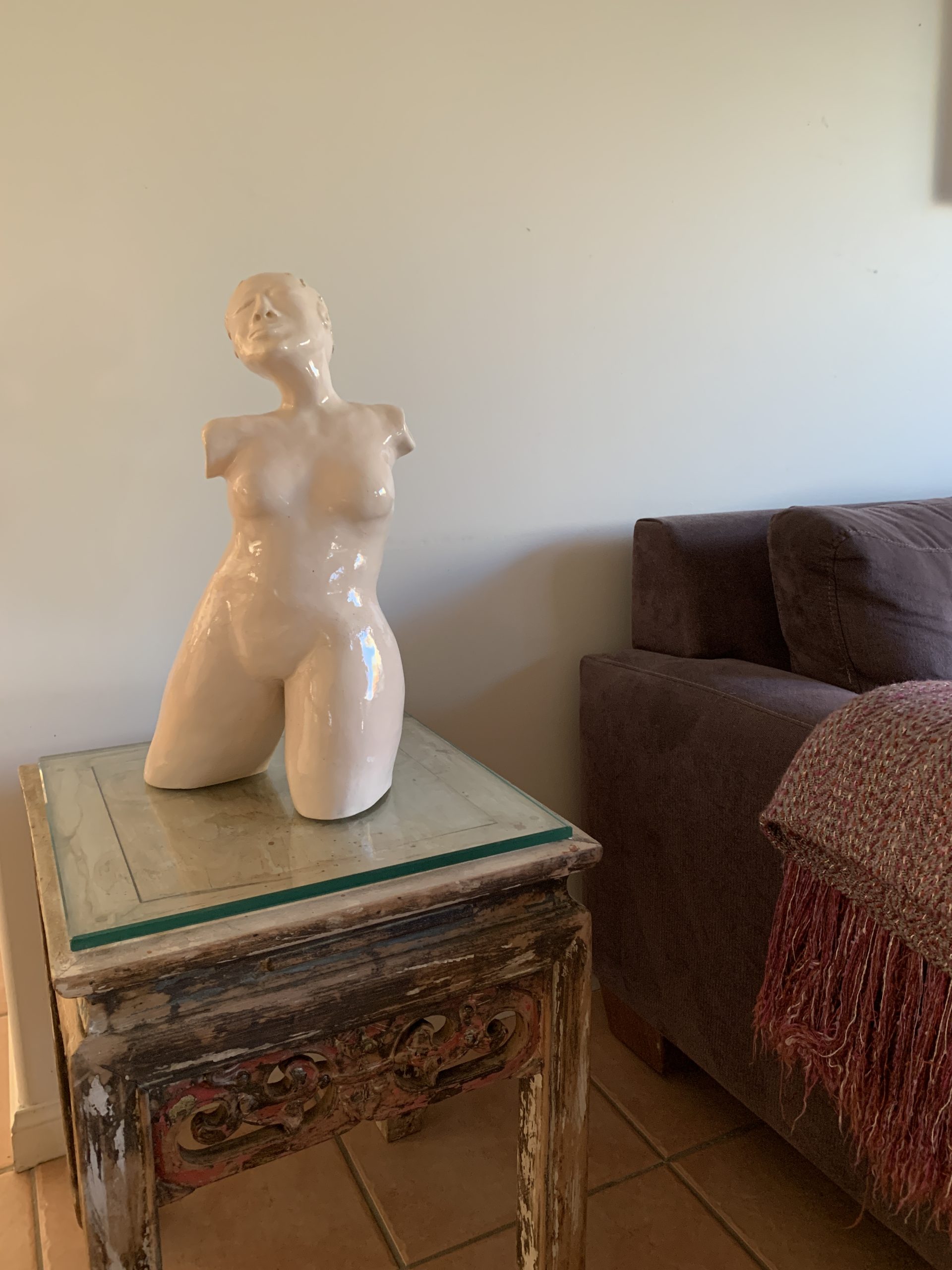 Kim Rees Ambivalent On Glass Insitu