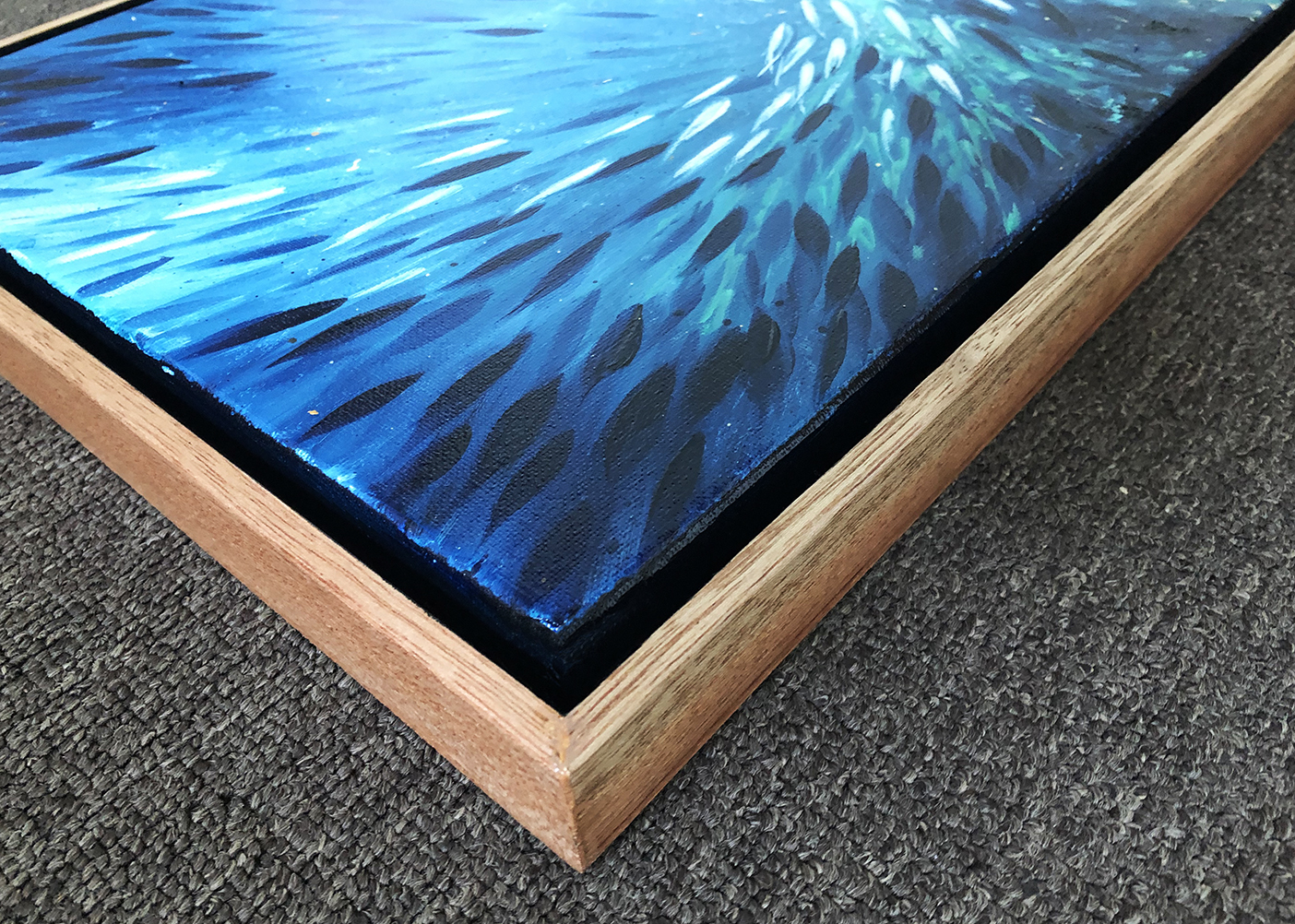 Fish School Mini 8 Corner Lr