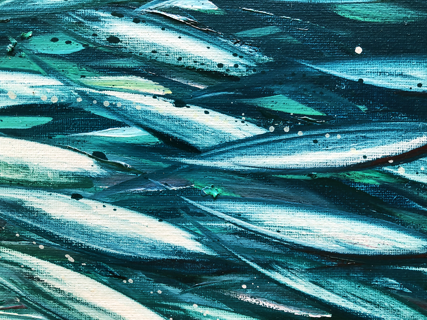 Fish School Mini 11 Close Lr