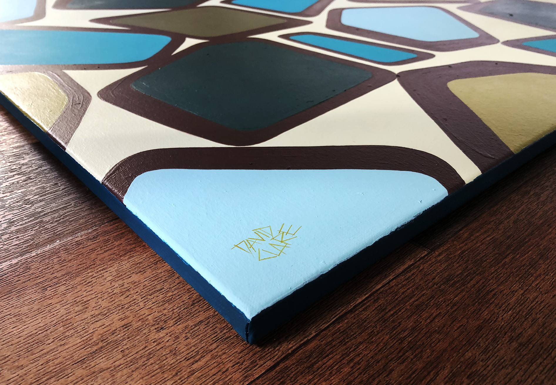 Gem Stones Sign Corner Lr