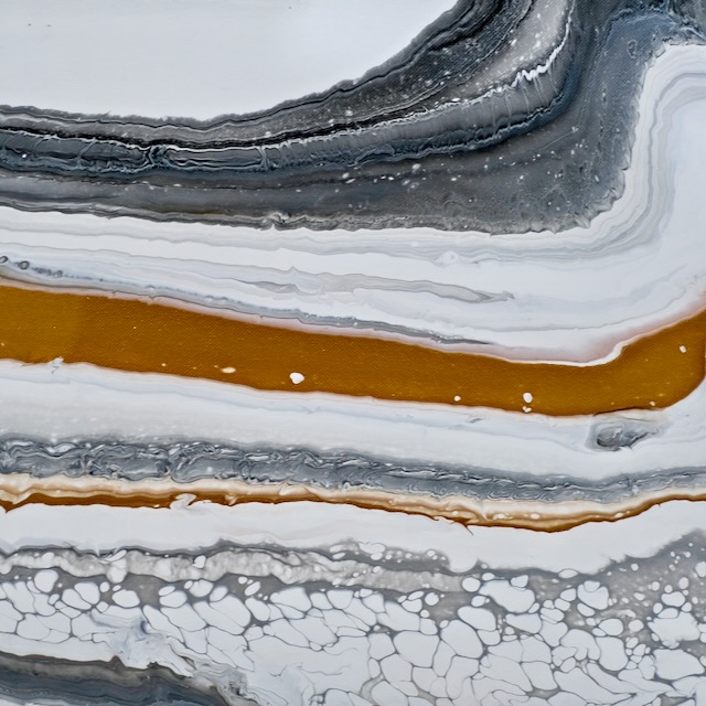 Luna Reflections Dtls 1