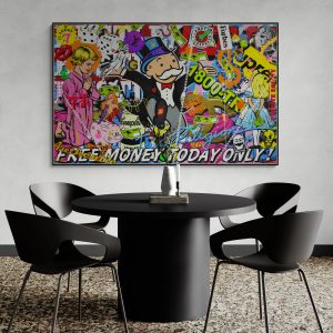 Dining Room With A Round Table