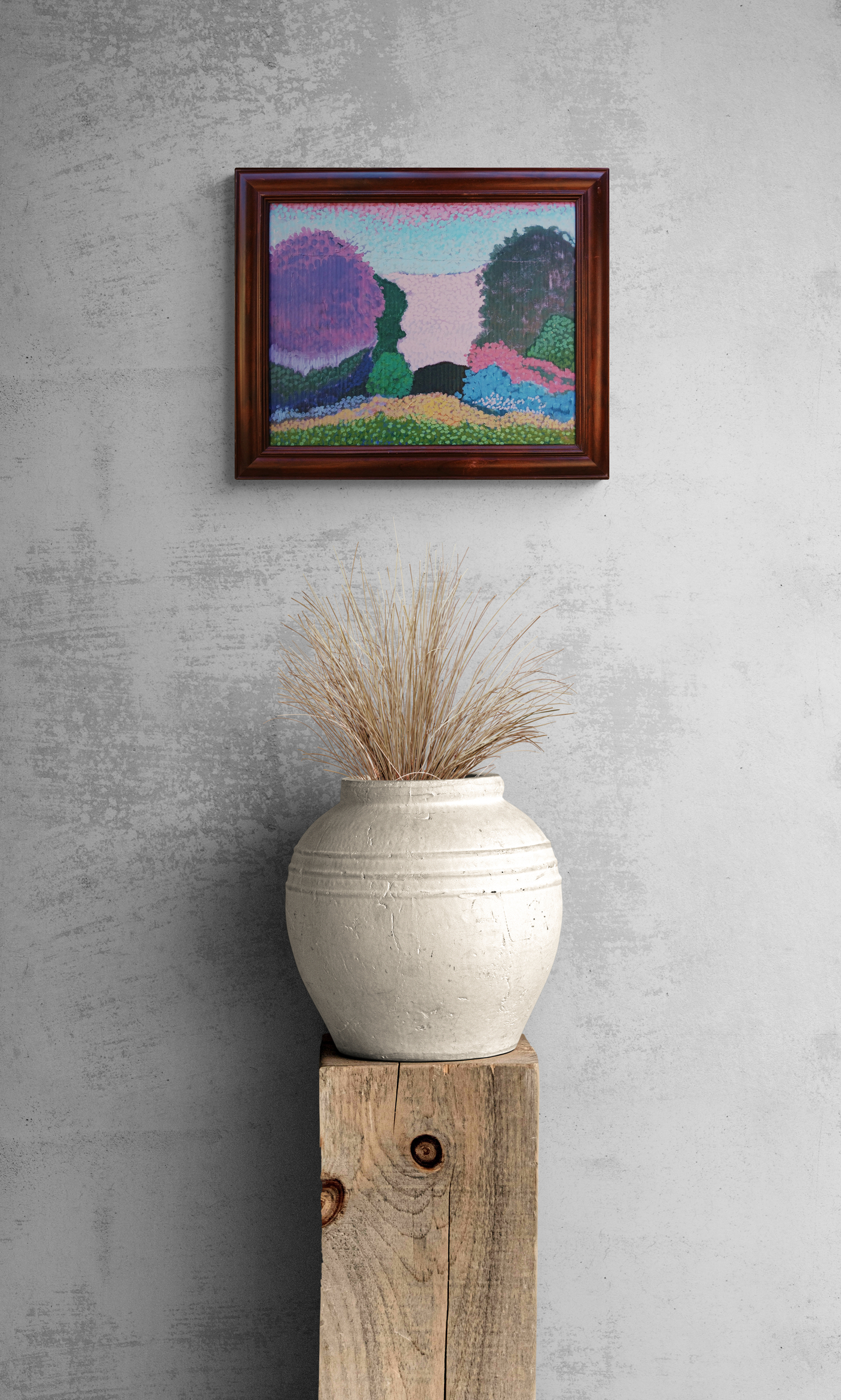 Ceramic Urn With Dried Grass (1)