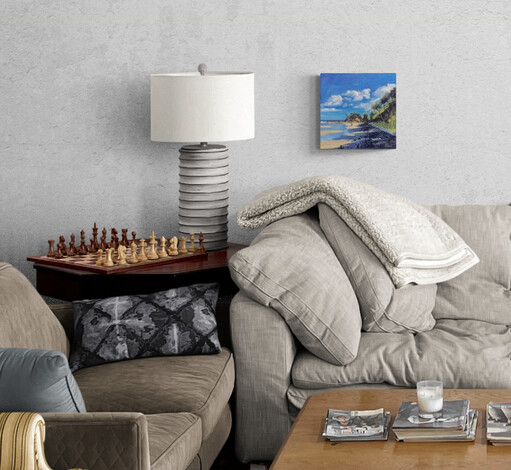 Bright Studio Apartment Living Room (2)