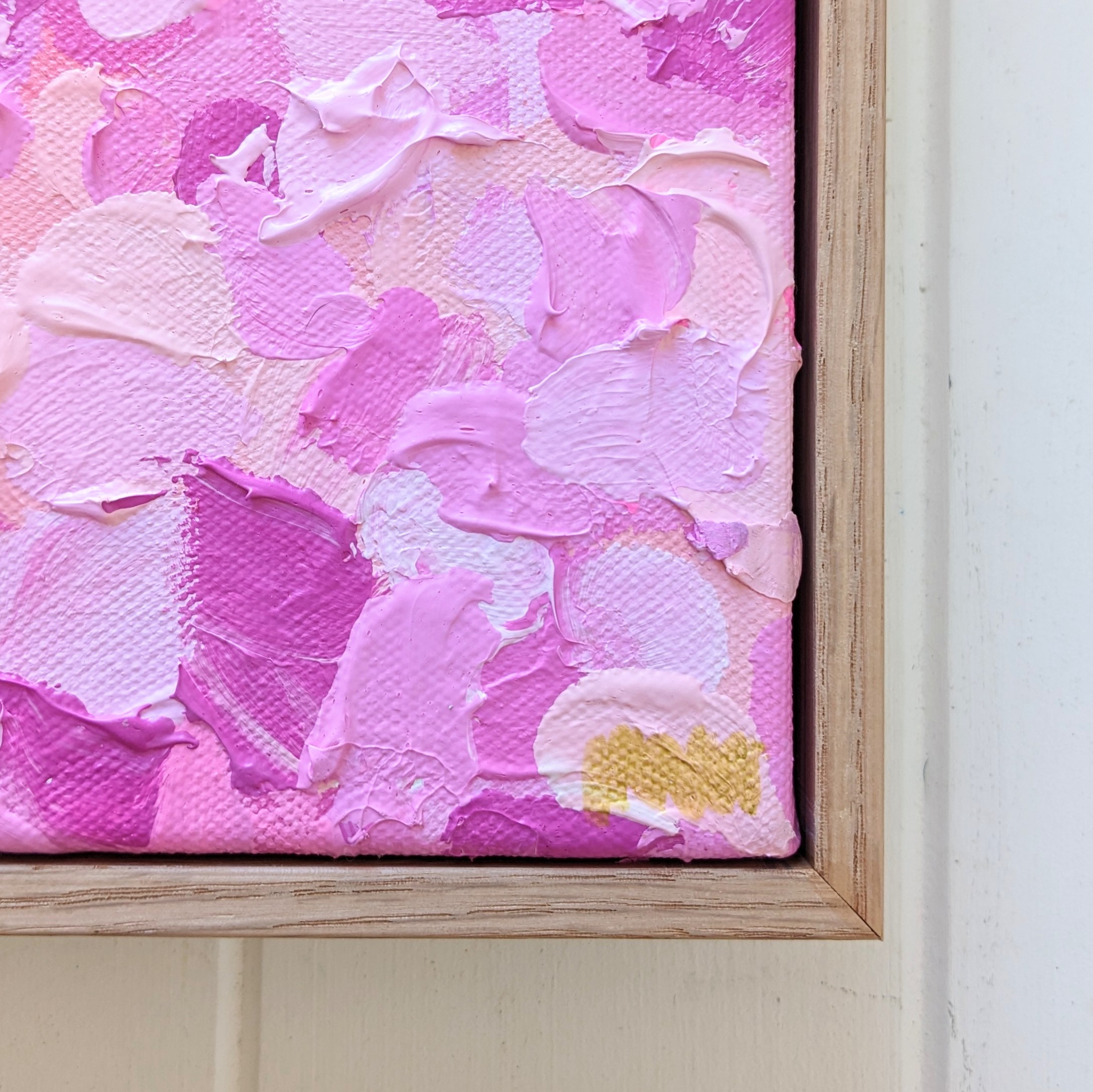 Pxl 20241013 040435296 (1)