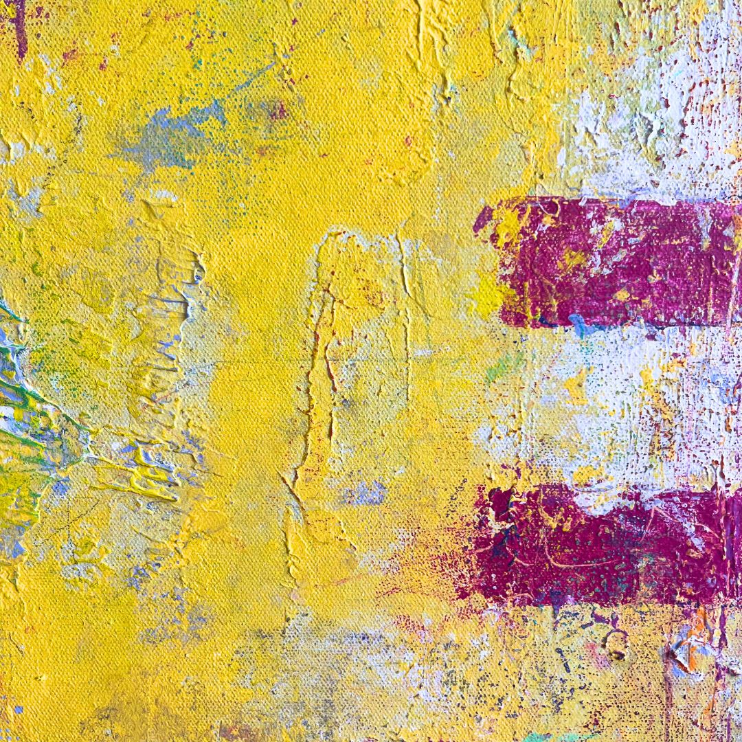 3. Navy Yellow Close Up1