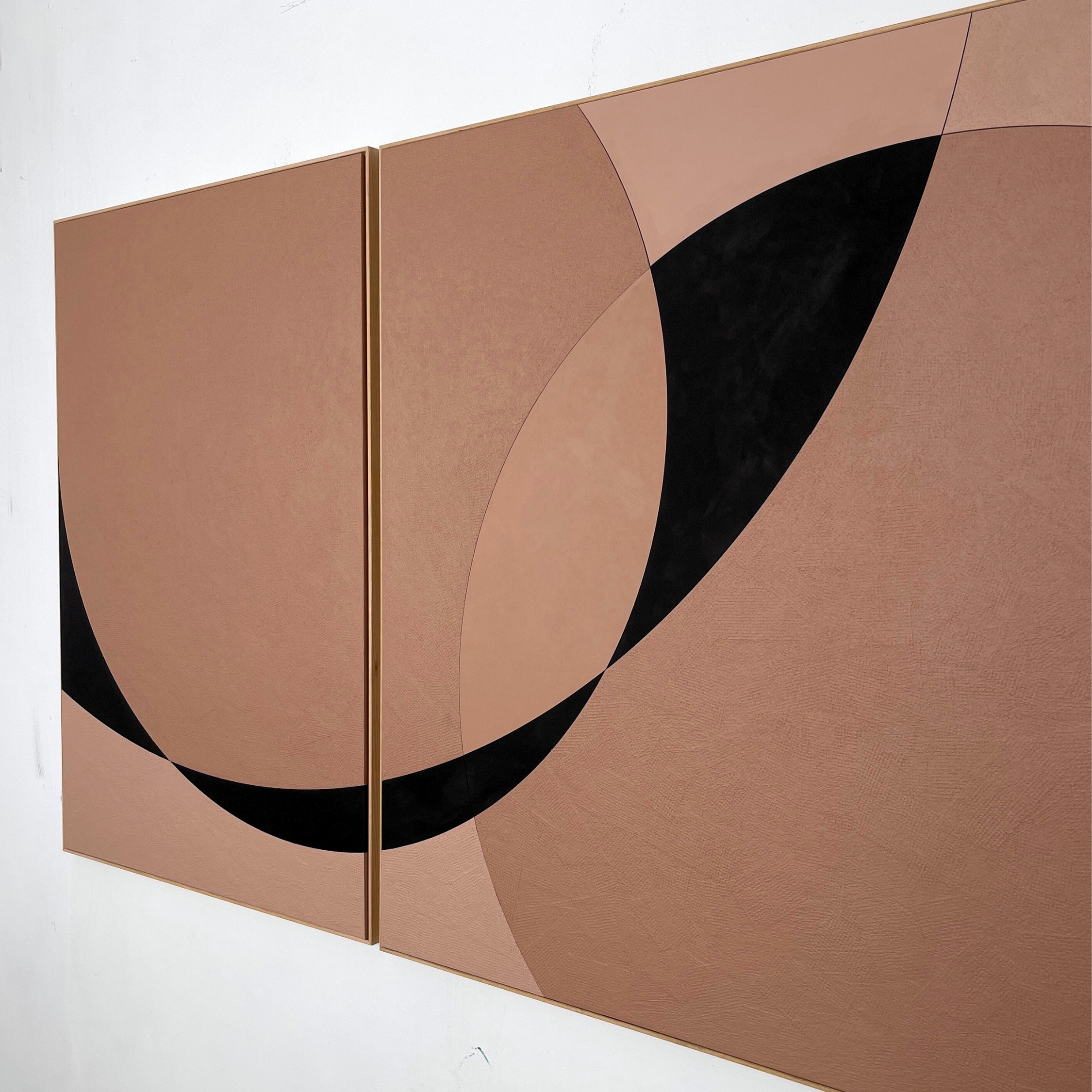 Sureen Gouws Art Beyond The Silence Mocho Mousse, Minimalistic, Geometric, Modern, Contemporary Side View 2