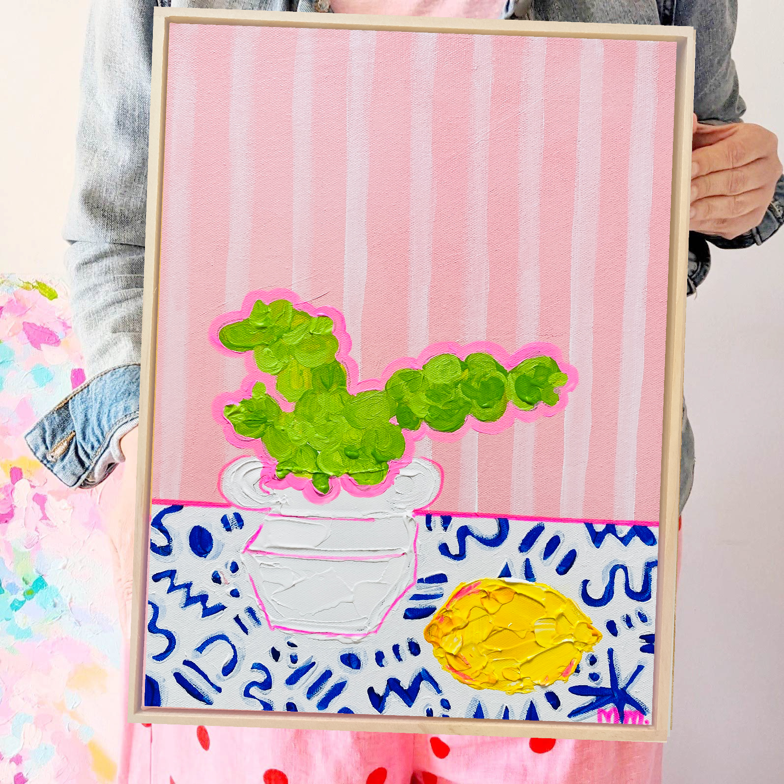 Little Angled Vessel With Lemon Mmmmm