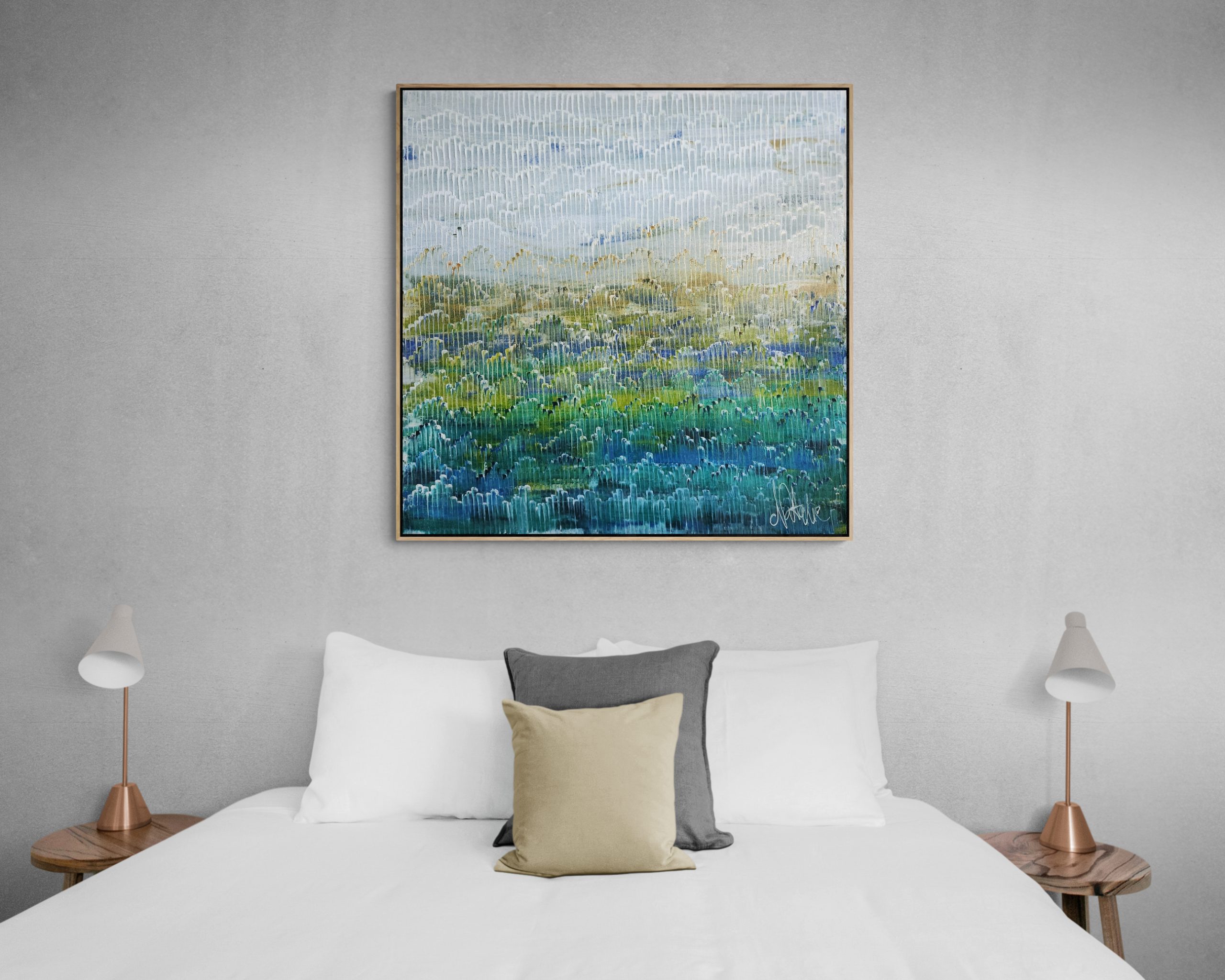 Comfy Double Bed With Twin Lamps (1)