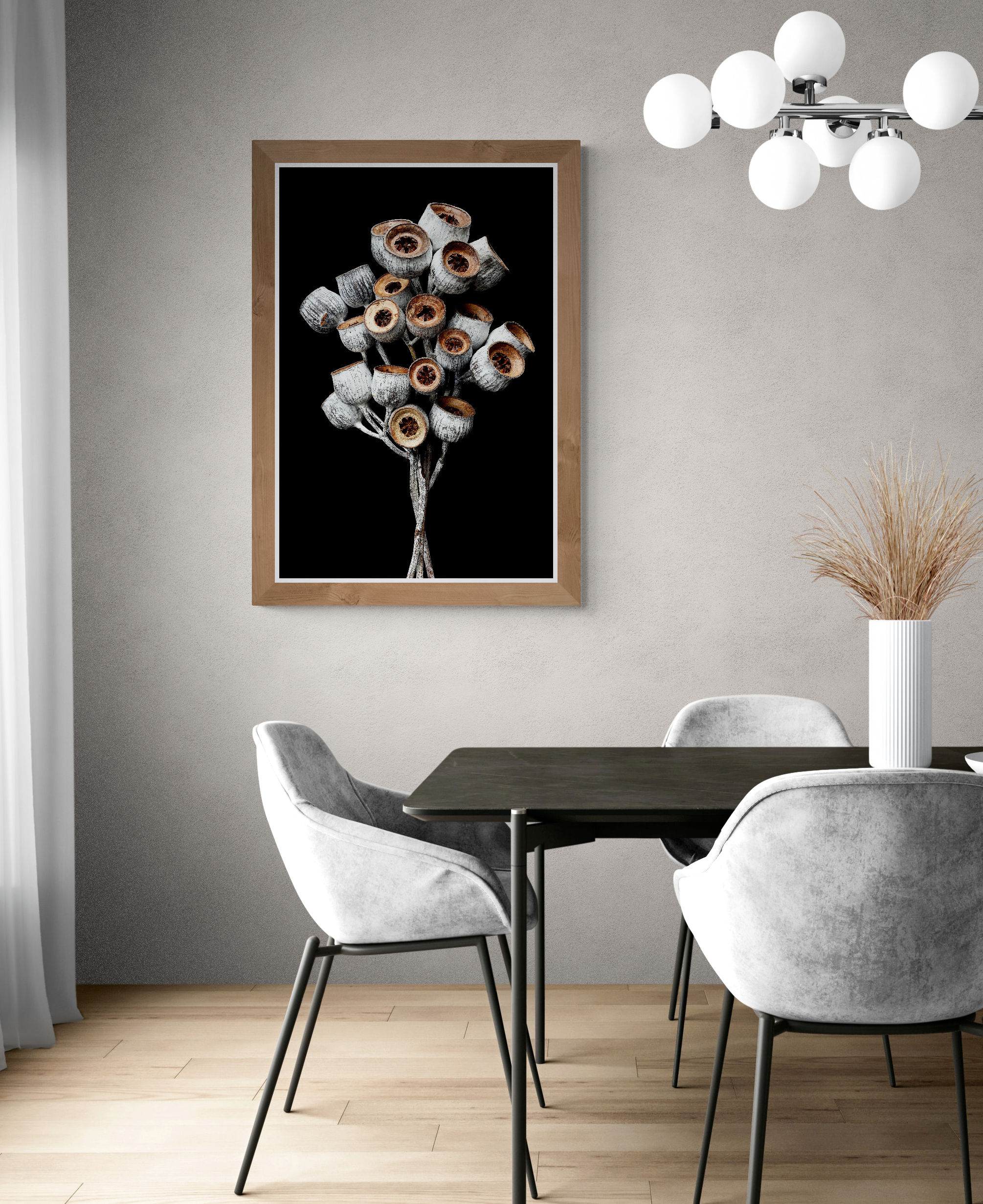 Modern Dining Room With Pendant Lights (10)