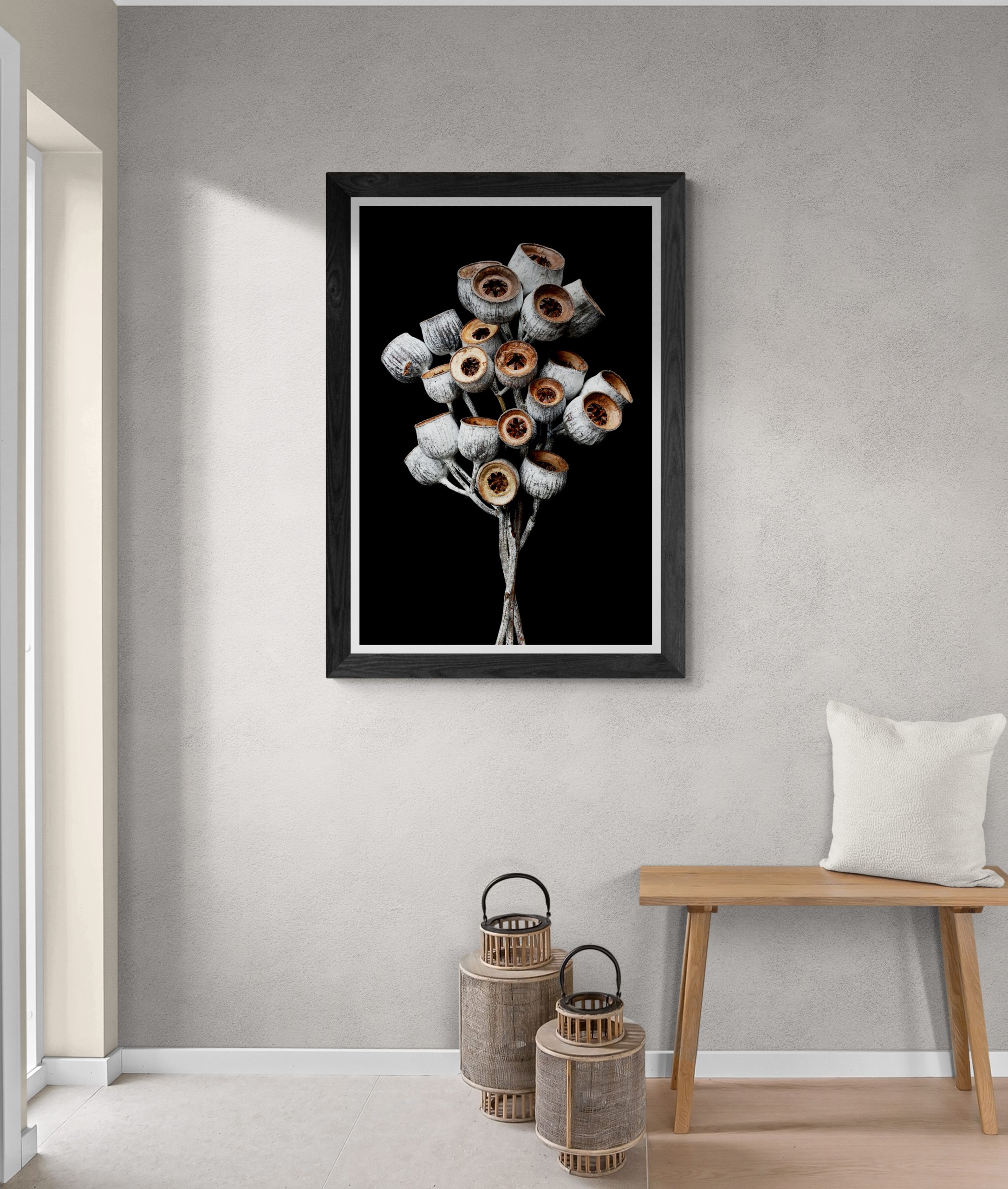 Interior Foyer With Bench Seat (13)