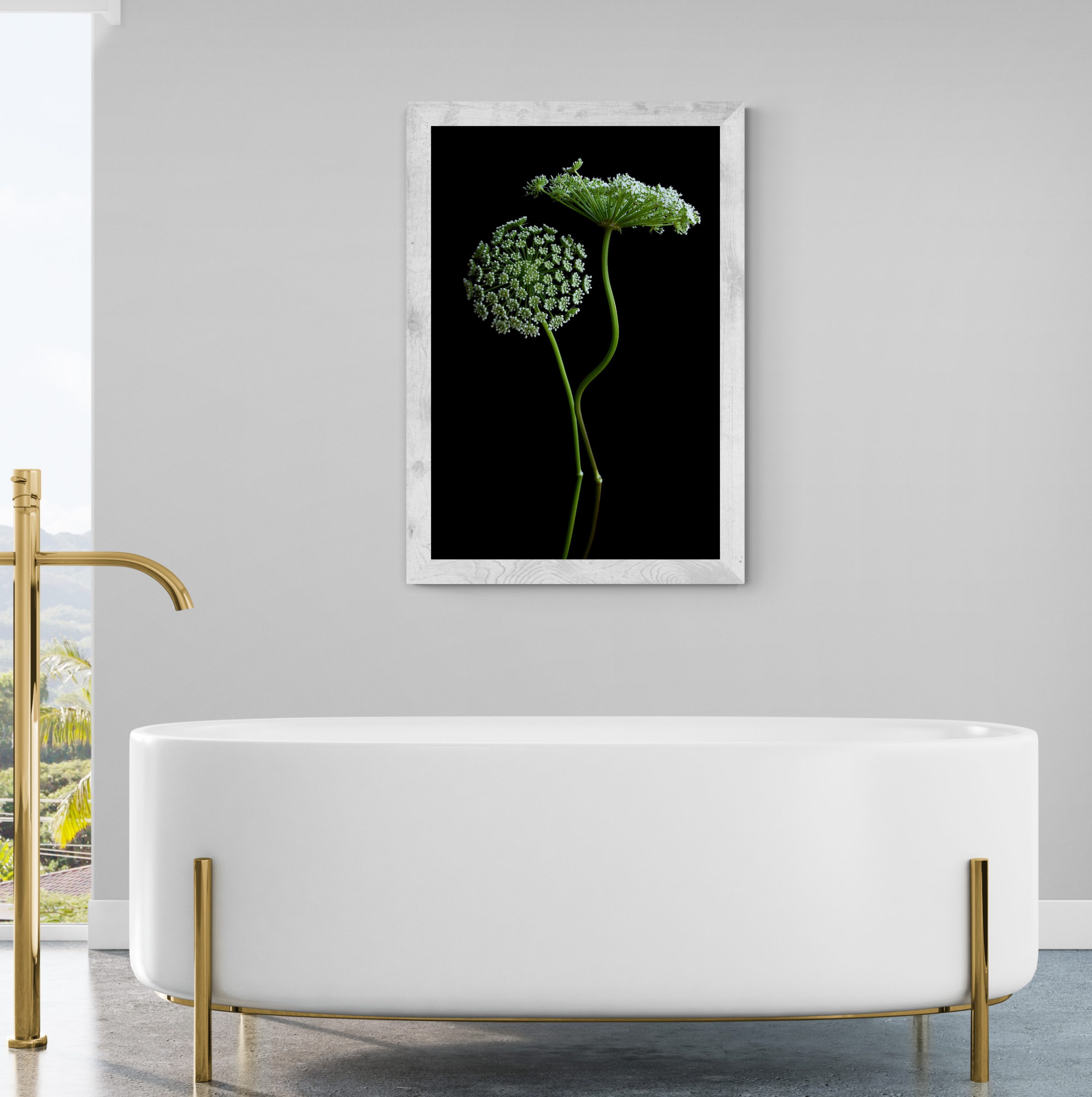 Modern Bathroom With Elevated Tropical View (5)