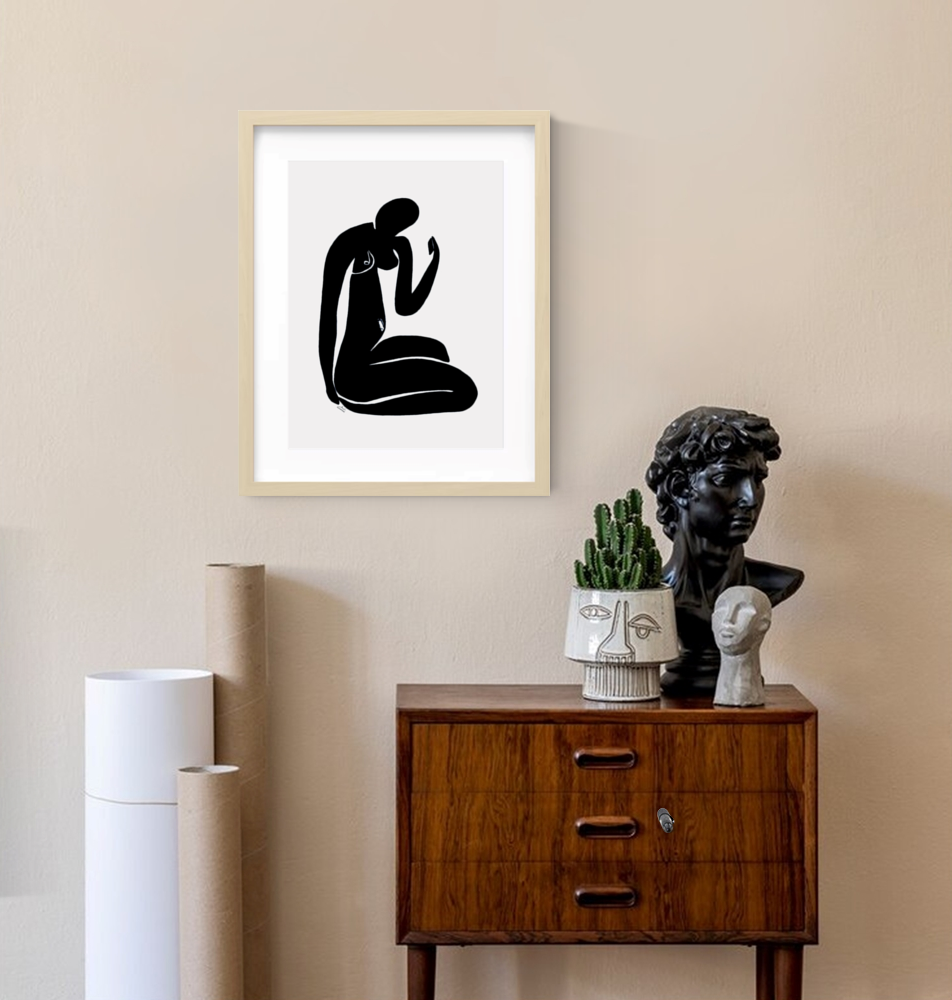 Black Nude Selfie Sideboard Statue